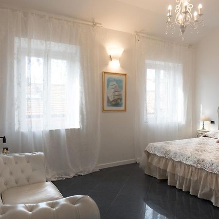 Artemisia Appartement Viareggio Buitenkant foto