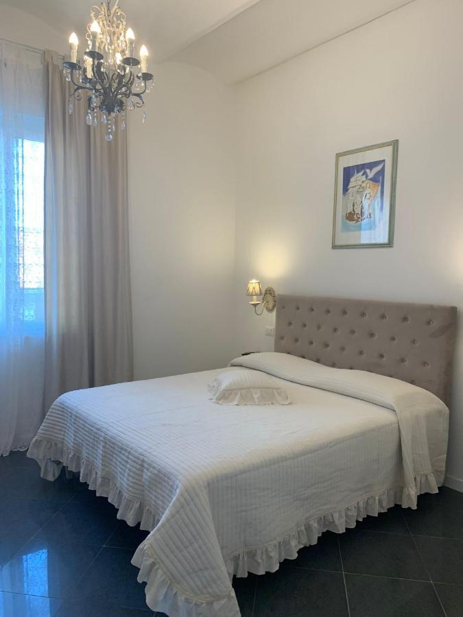 Artemisia Appartement Viareggio Buitenkant foto